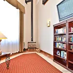Empeiria High Sierra Hotel 